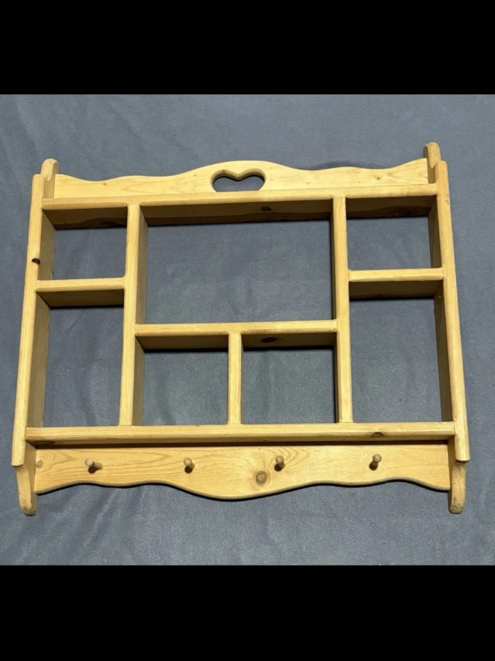 Vintage Wooden Wall Shelf Heart Cutout 4 Peg Rack Country Cottage Decor